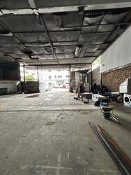 Playfair Road (D13), Warehouse #558371111